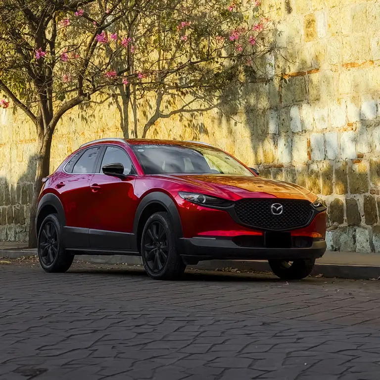 CX-30 SUV compacta de Mazda, maximo lujo